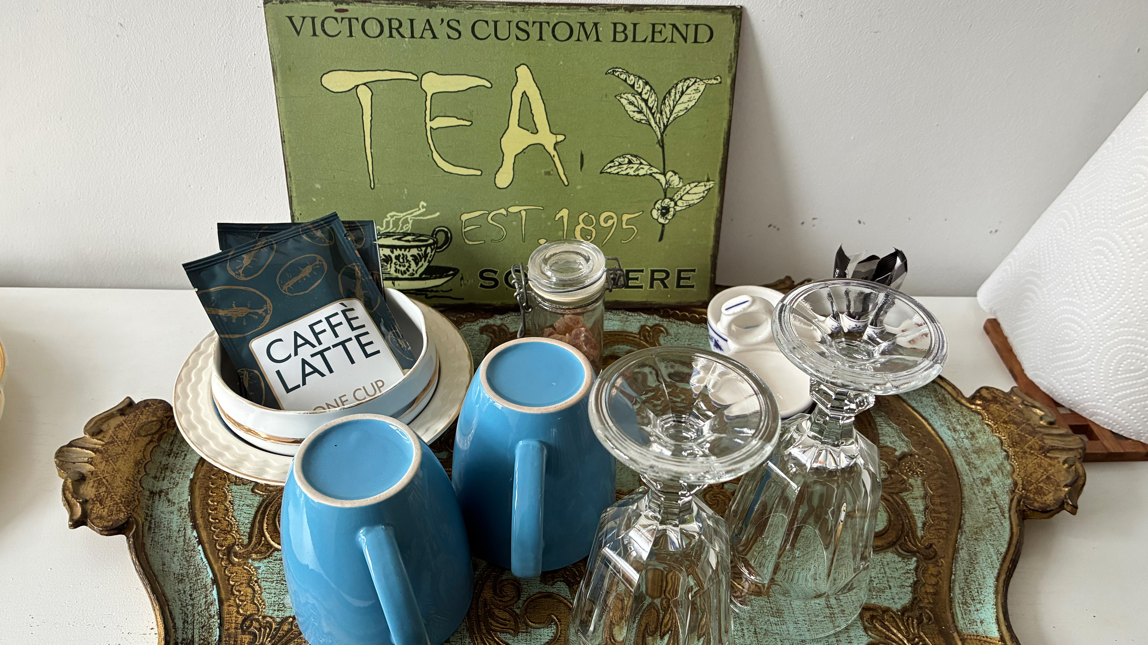 Cups and glasses on a tray