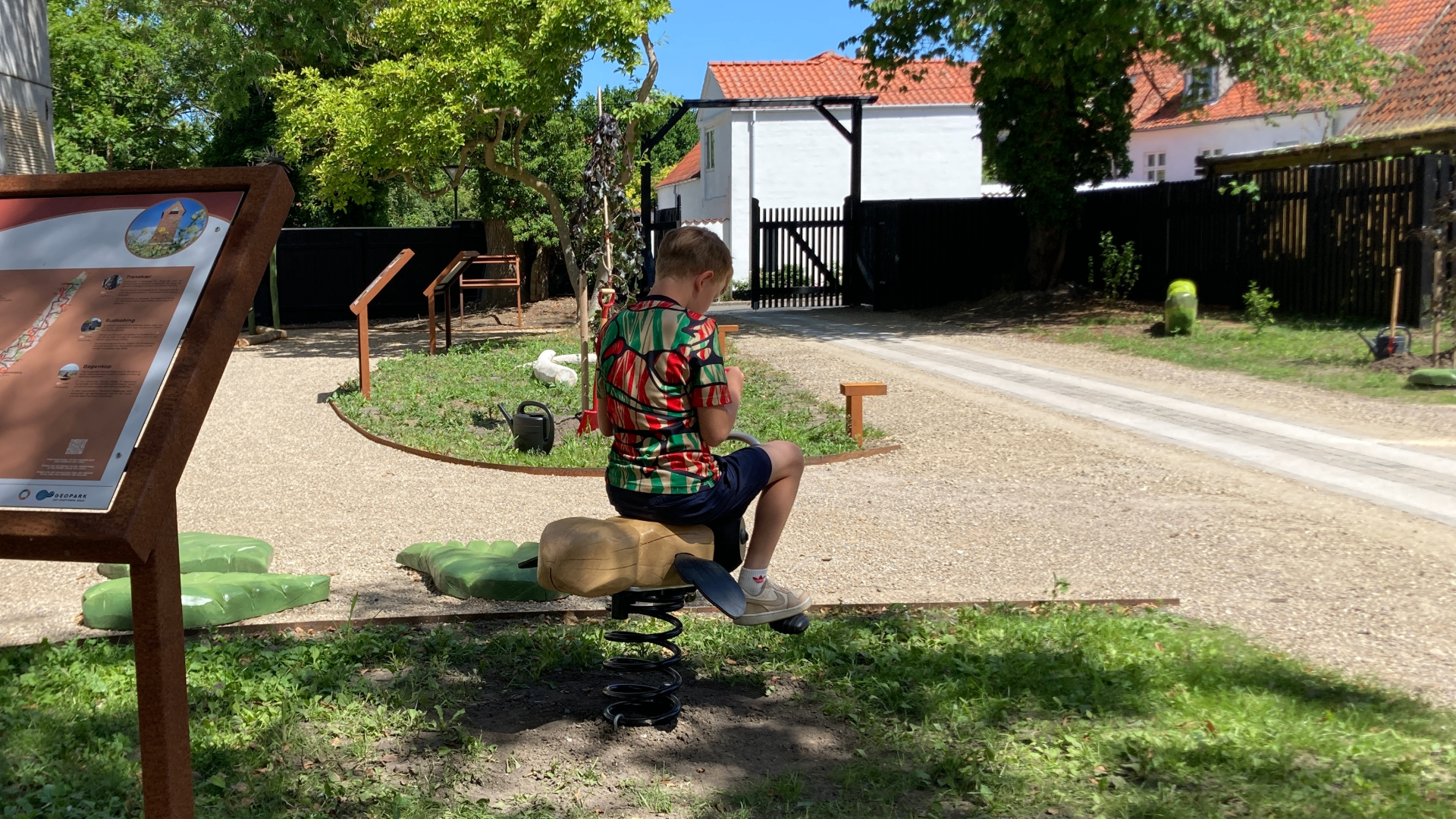 The Green Educational Garden