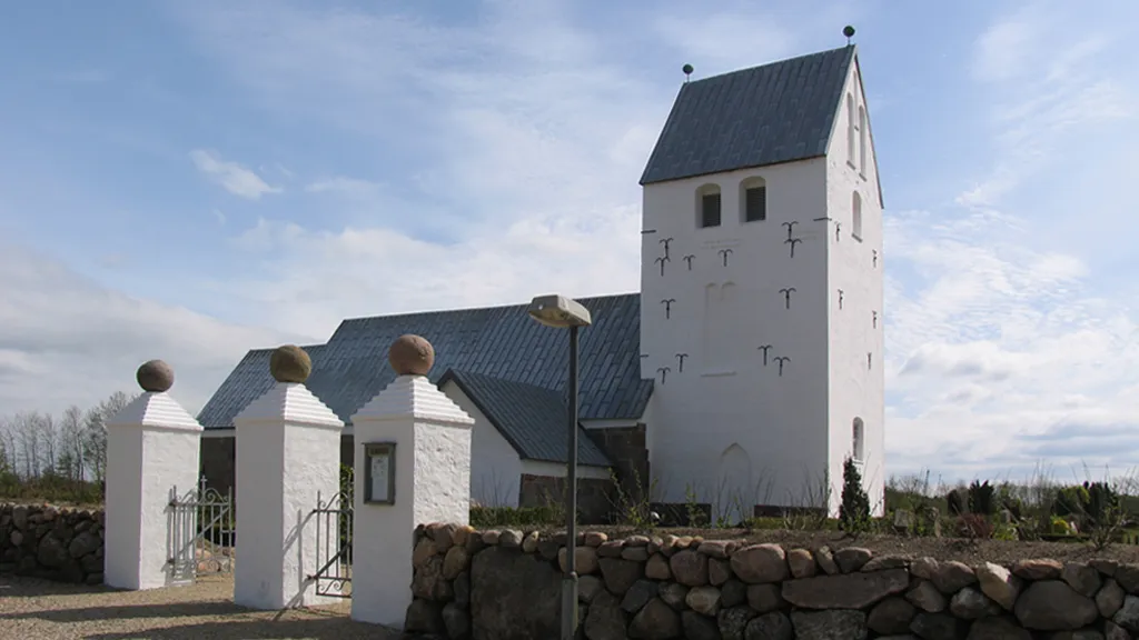 Oese-Kirke-1