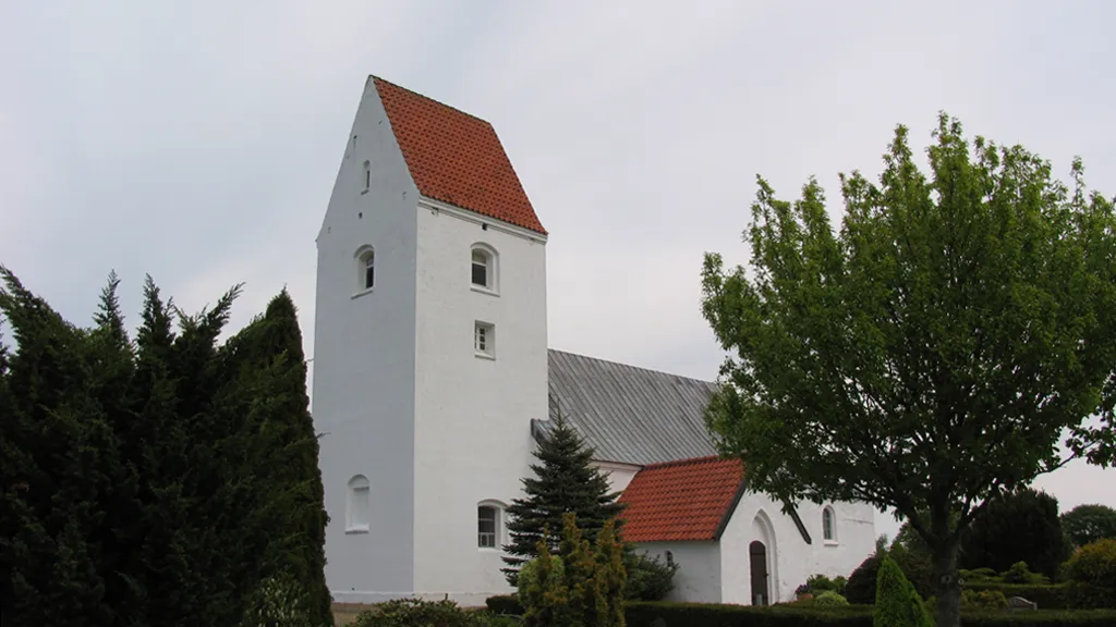 Strellev-Kirke-1
