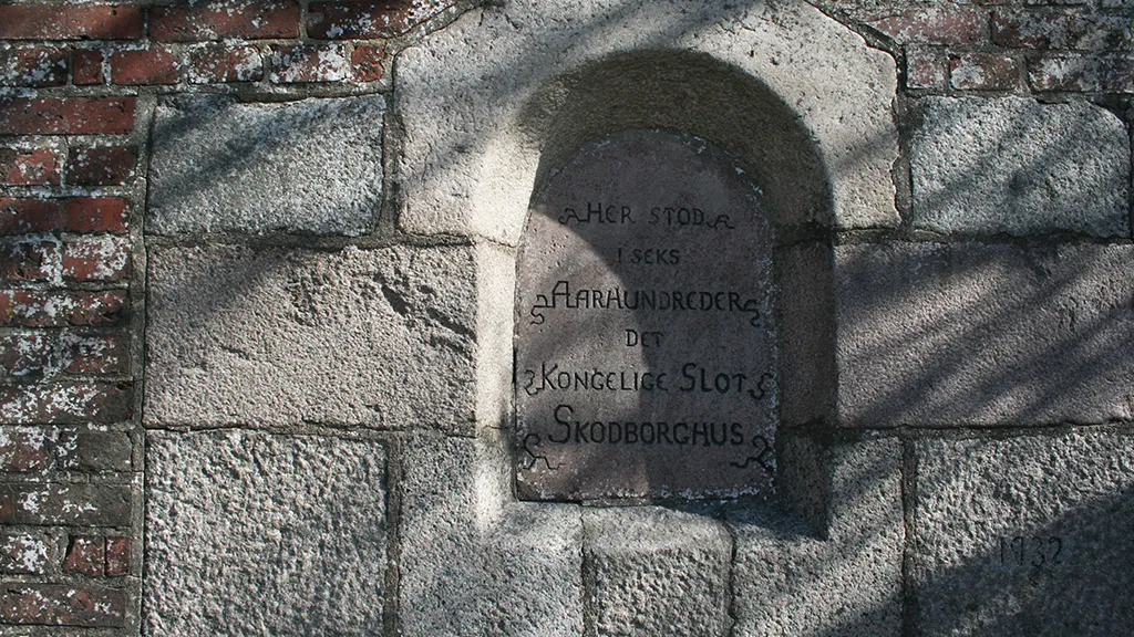 Skodborghus mindesten for gammel kongeborg ved Kongeåen