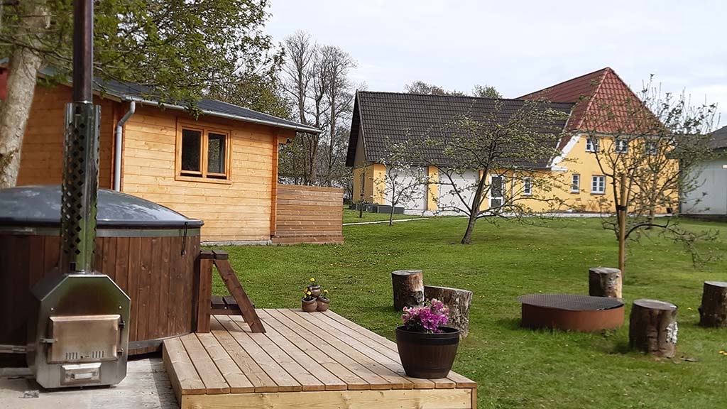 Hytten Belle, Agnes B&B, Bække