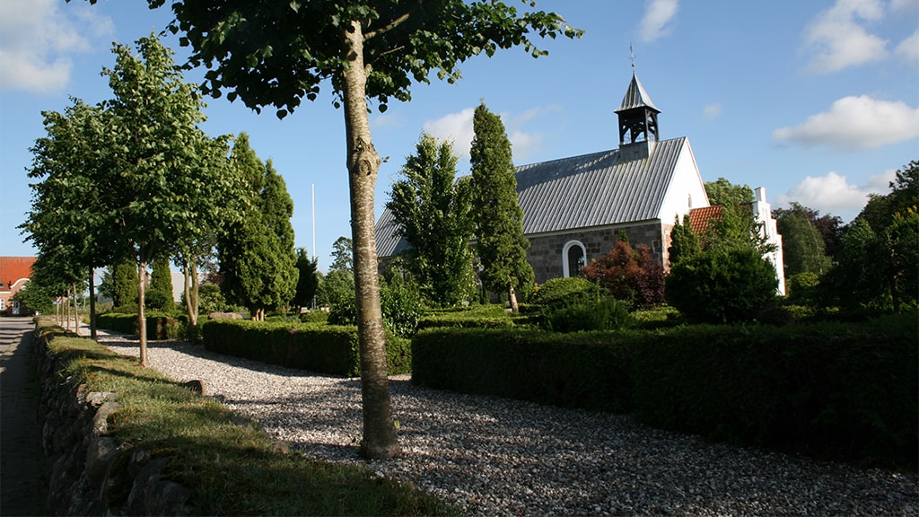 Øster Lindet Kirche