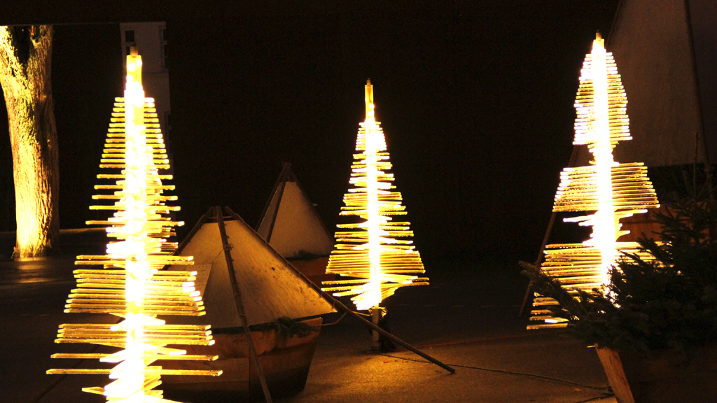 Nicolai Lightfestival _ Bild von Lichtbäumen