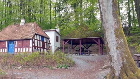 Madpakkehus _ Billede af huset fra afstand