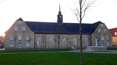 Christiansfelguiderne - Kirkepladsen i Christiansfeld