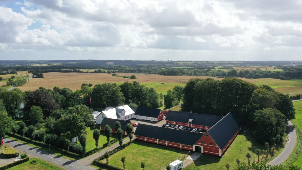 SANDHOLM gårdbryggeri _ Billede ovenfra