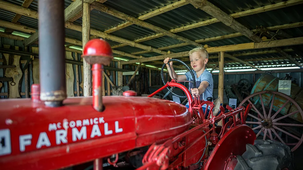 Karensminde - Boy on a tractor