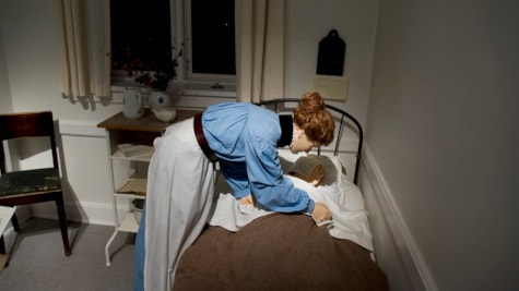 Bild aus dem Museum _ Bild der Bettpflege
