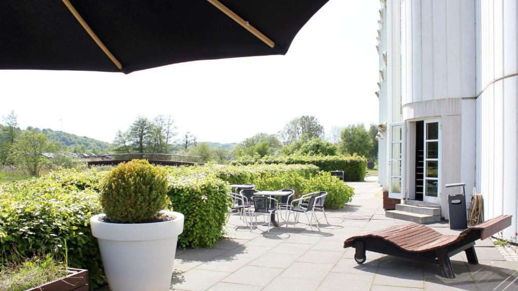 Image of the outdoor area