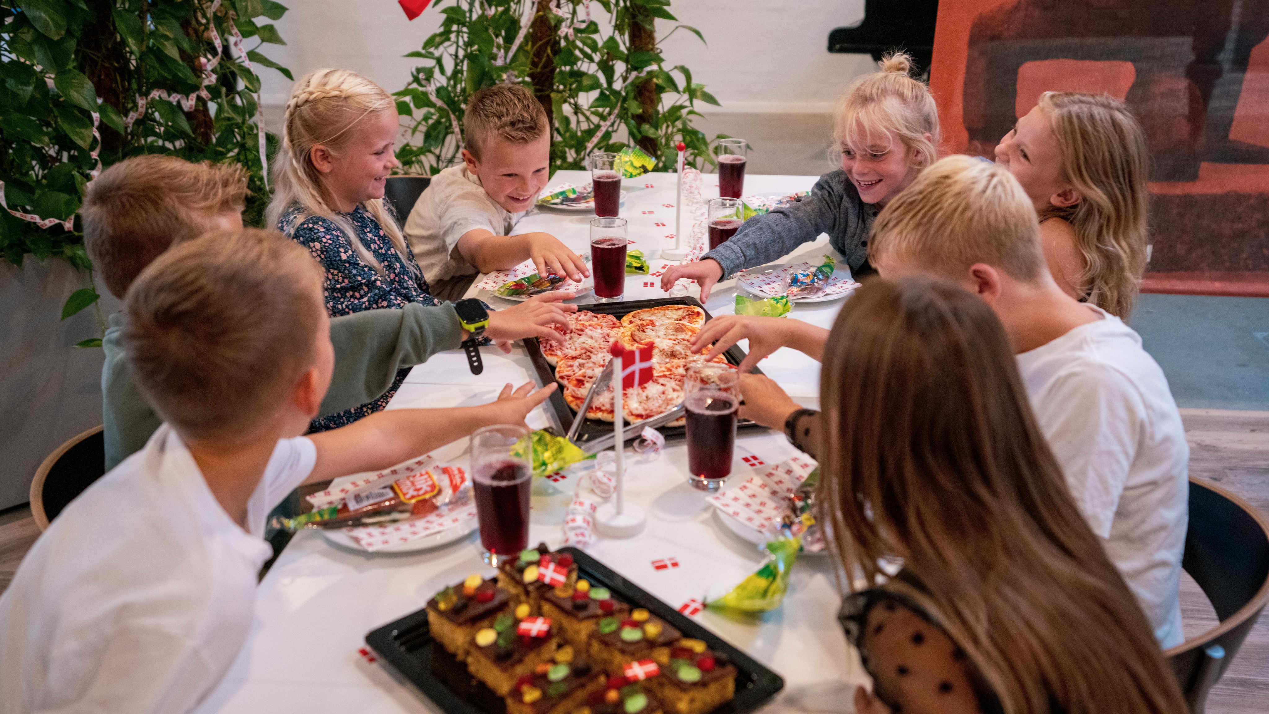 Kindergeb. im MAGION Café