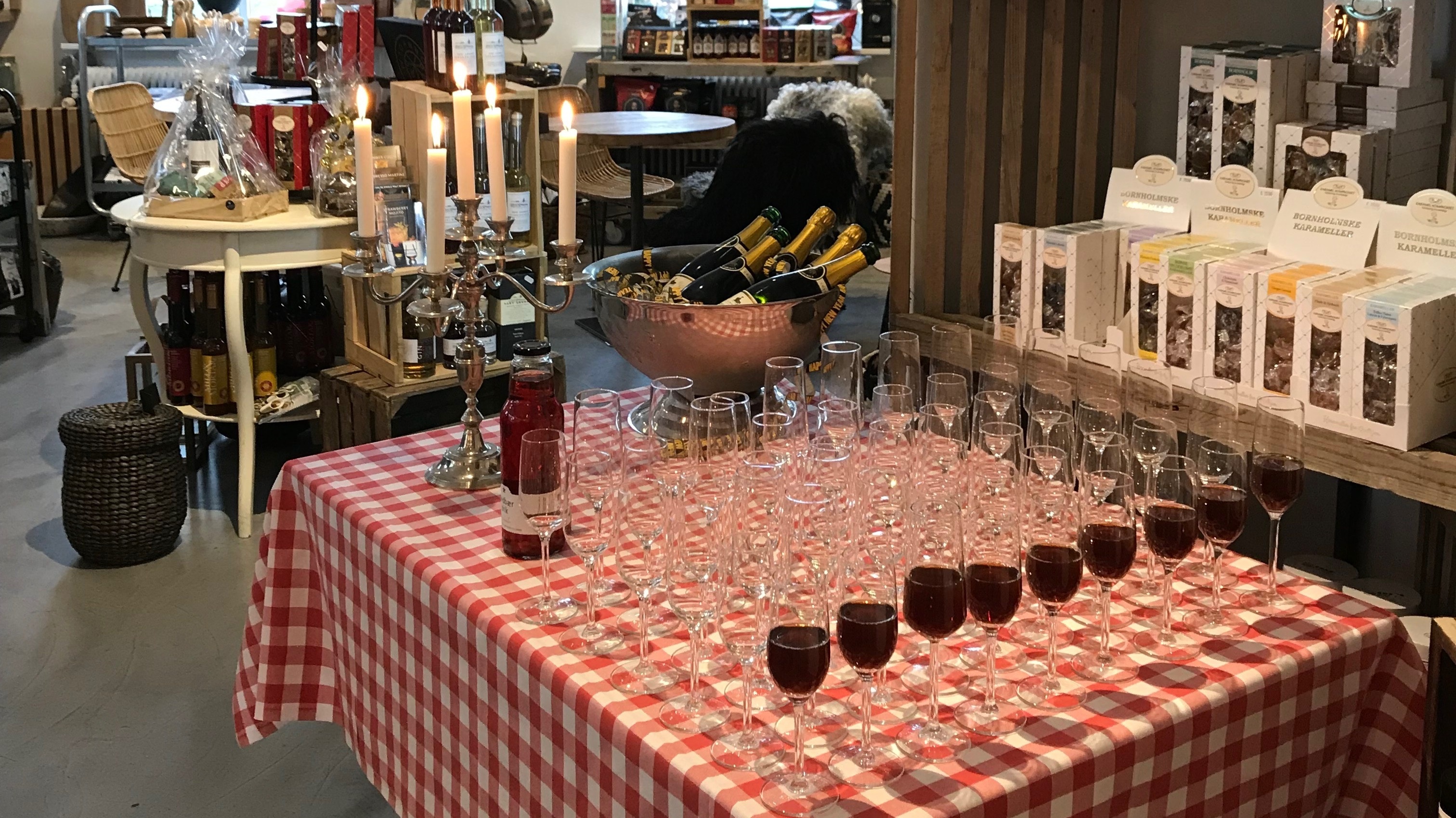 Delicacies at Refborg