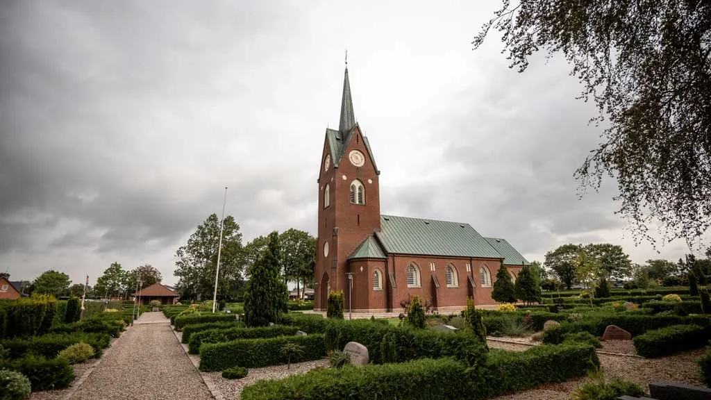 Isenvad-Kirke---VisitHerning---Original-(5)