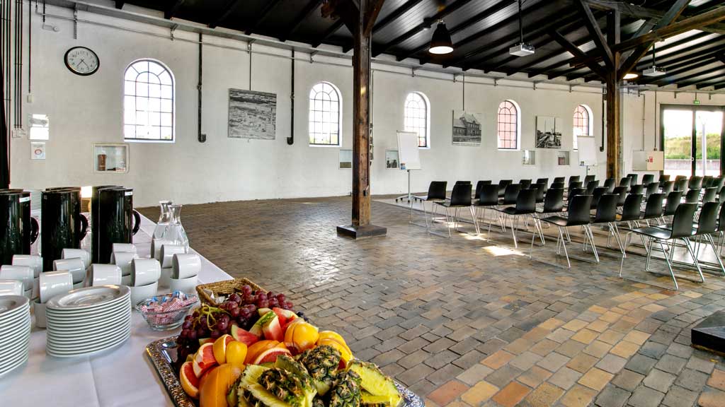 RemisenBrande, Meeting place