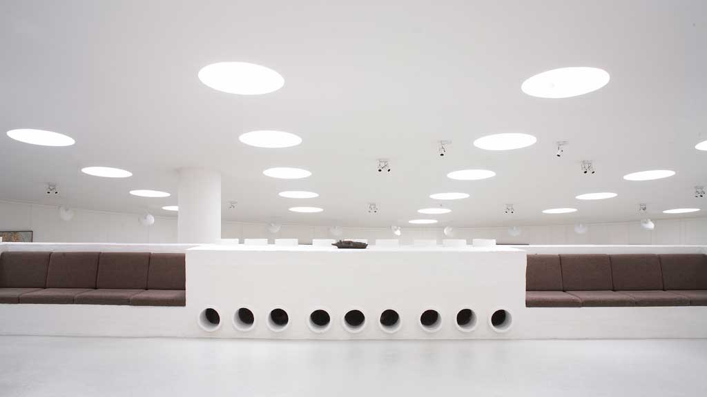 Carl-Henning Pedersen & Else Alfelts Museum, Meeting place