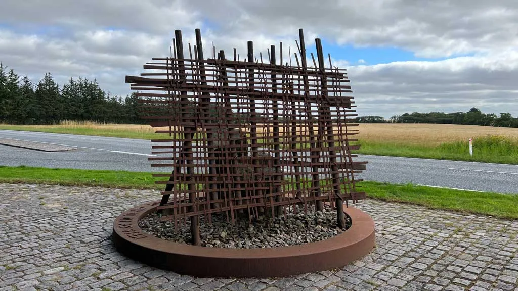 Monument-for-Jens-Vejmand---Foto-Jannie-Nyegaard---1024x576-004