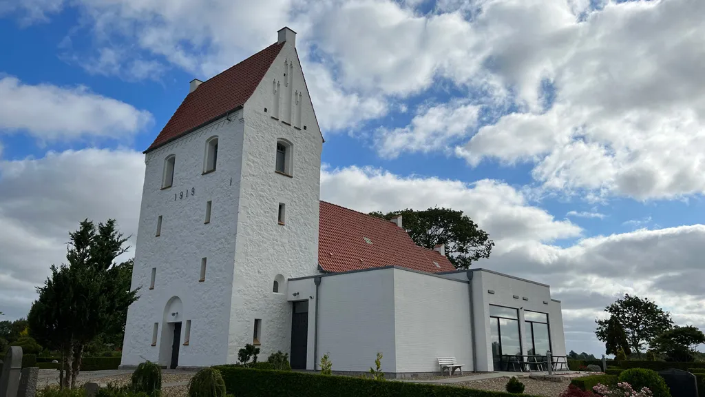 Nøvling-Kirke---Foto-Jannie-Nyegaard---1024x576-03