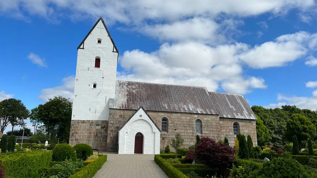 Vinding-Kirke---Foto-Jannie-Nyegaard---1024x576-05
