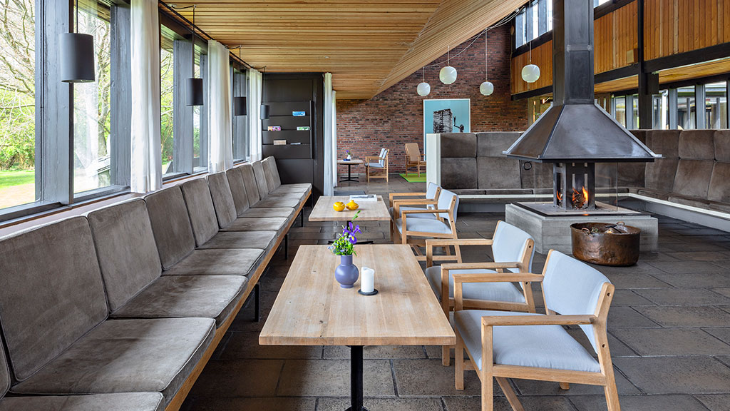 Kursus & Konference, Højhuset Herning