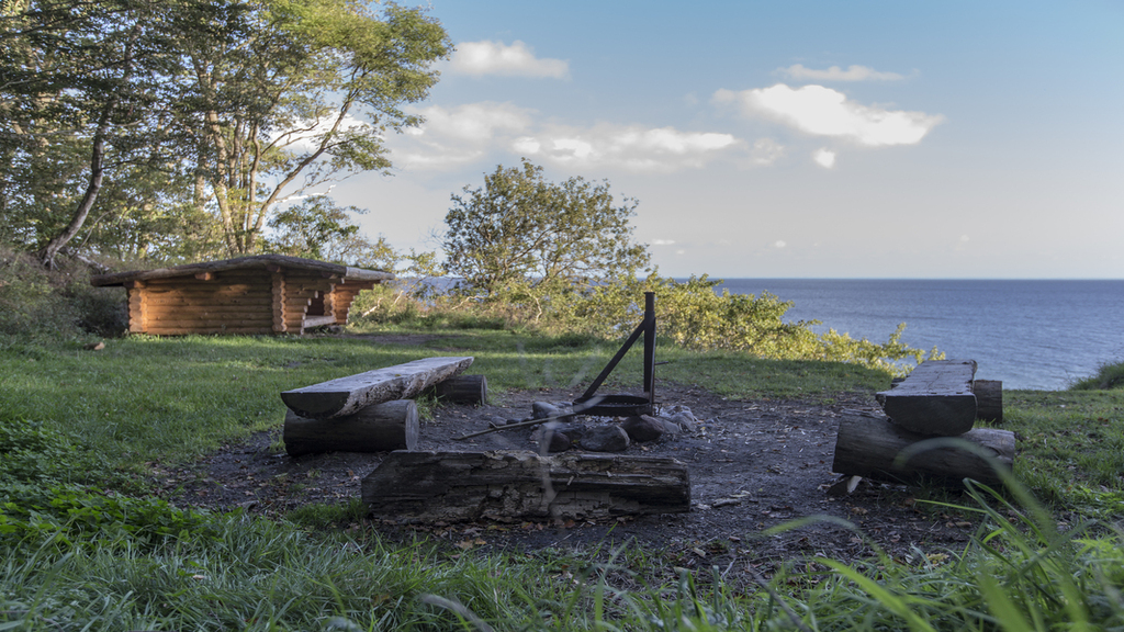 Shelter site with a view of the fjord
