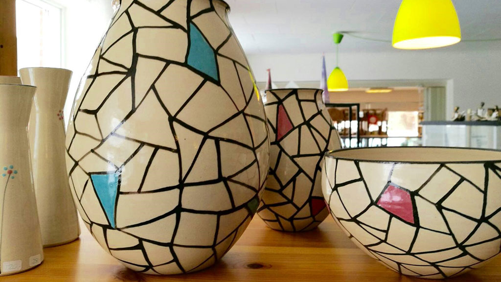 Vases and bowls in ceramics at Sdr. Vissing Torvehal