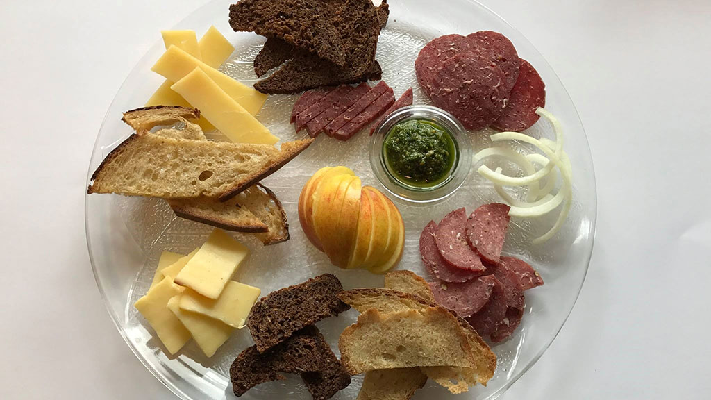 Bread and cold cuts at Café Sdr. Vissing Torvehal