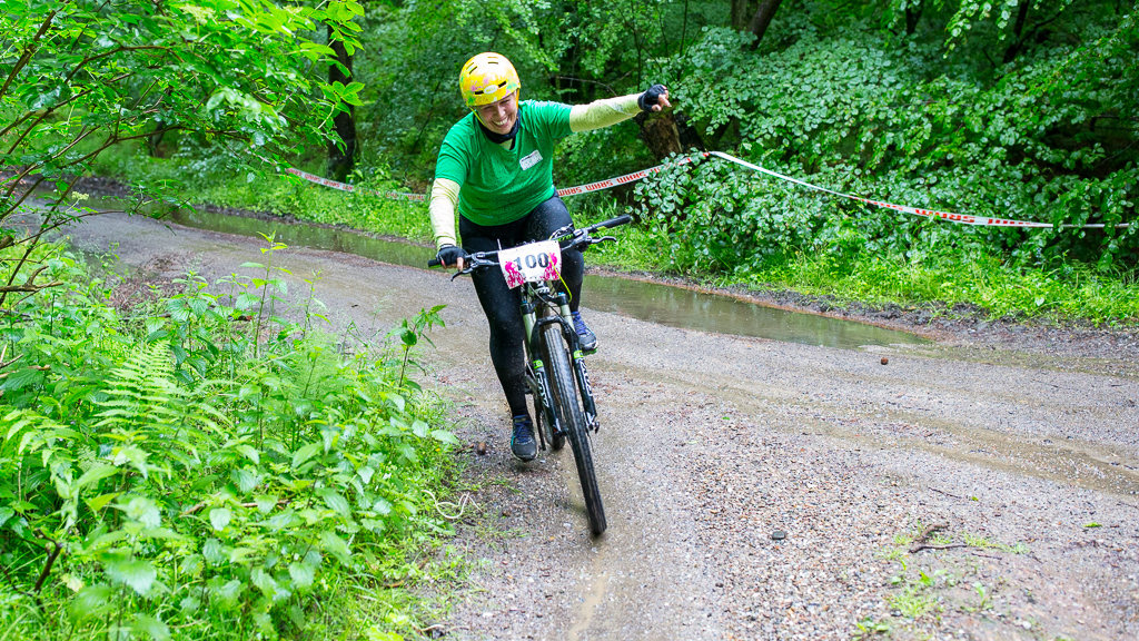 A mountain biker is racing in Bjerre Forest
