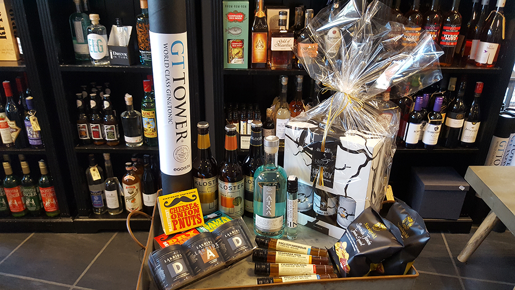 Wine and delicious drinks at Blas Kaffe & The in Odder