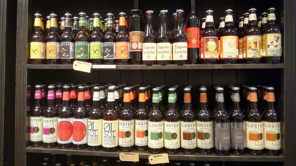 Craft beers on the shelves at Blas Kaffe & The in Odder