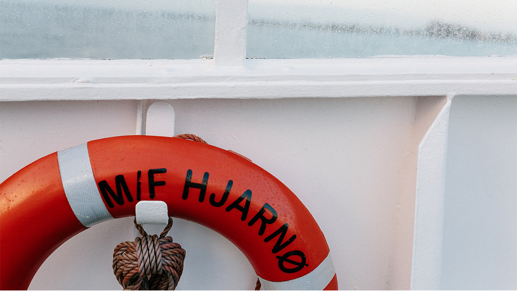 The lifebuoy of the Hjarnø ferry