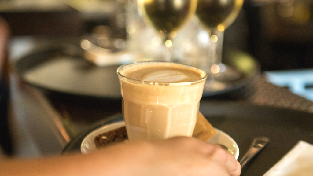 Caffè latte and white wine at Café Gran in Horsens