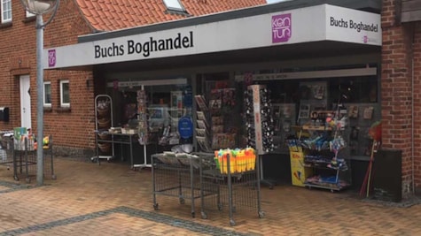 Buchs Boghandel set udefra