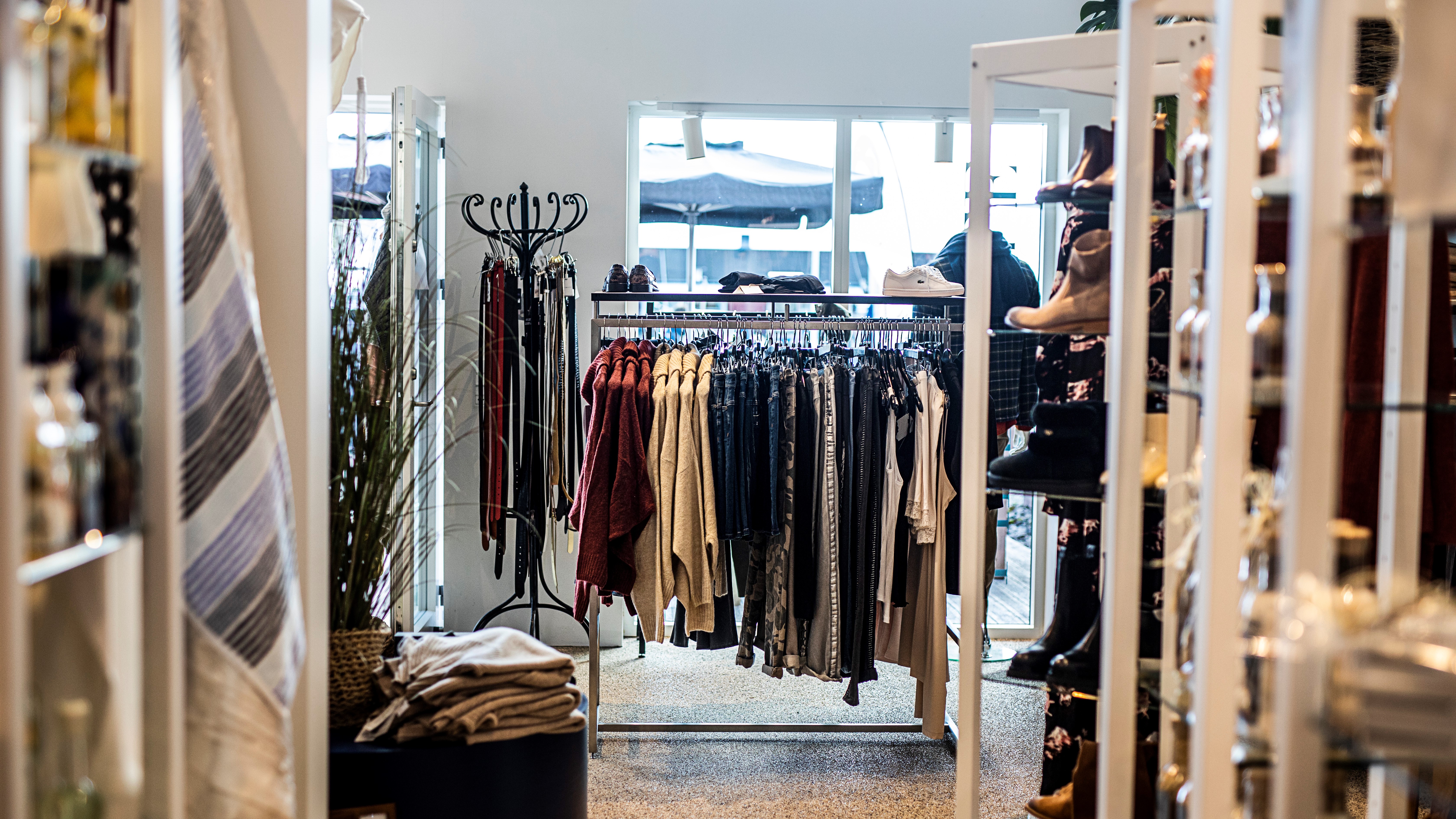 Modern men's and women's clothing at Sjørs