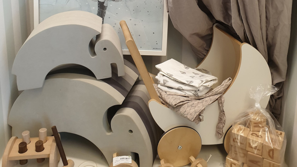 Second-hand toys at the flea market Kirppu in Horsens