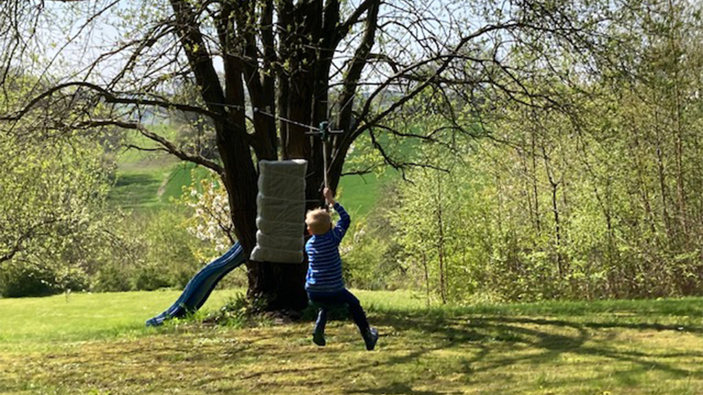 Zipline at Dyrekærhuset