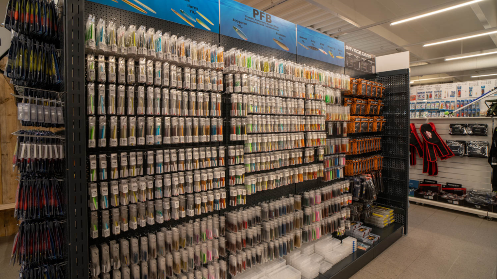Shelf with large fishing tackle at Effektlageret