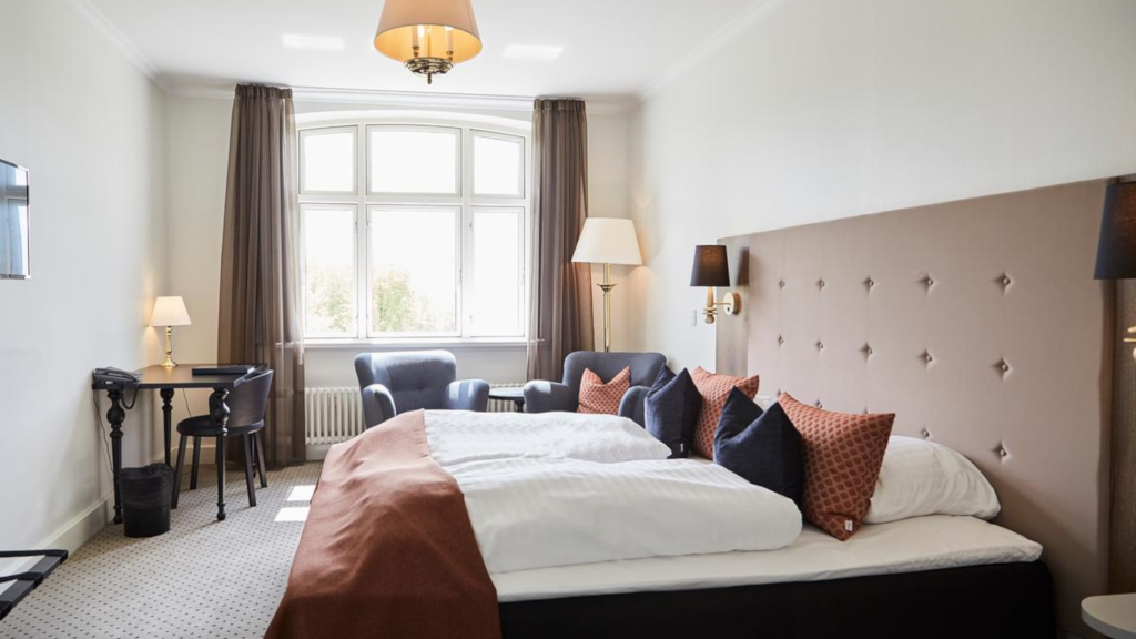 Double room at Hotel Vejlefjord