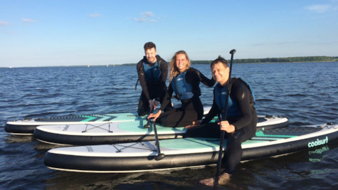 Tre venner på sup-board på Horsens Fjord