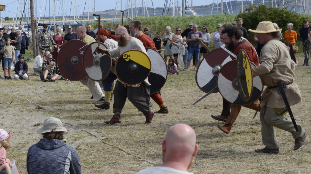 Vikings are launching an attack at the Tunø Viking Gathering.