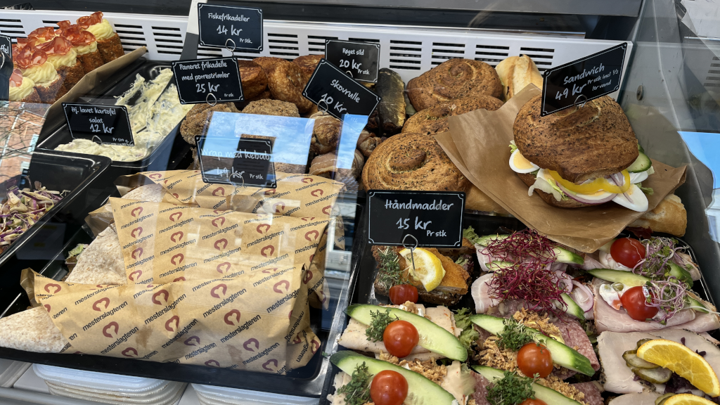 Sandwiches and open-faced sandwiches in the display case at Slagter Laursen in Brædstrup