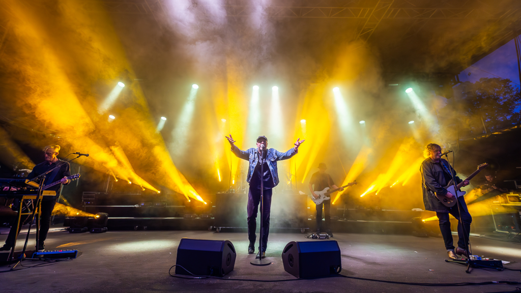 Magtens Korridorer in yellow stage lighting on stage at a concert at Rock i Lunden in Horsens