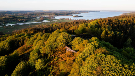 Luftfoto af Sukkertoppen og Mossø