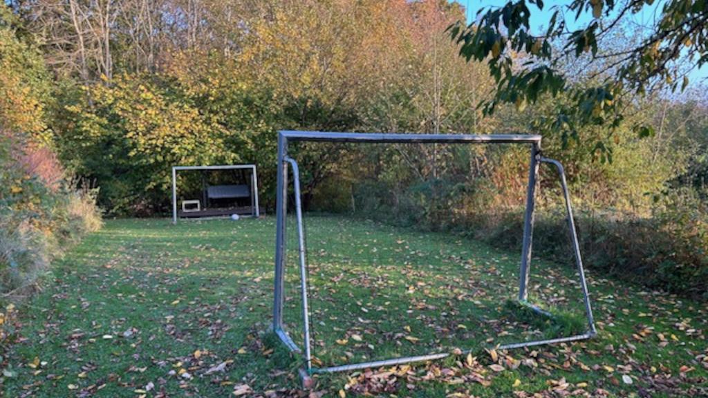 Sports field in the garden at Dyrekærhuset