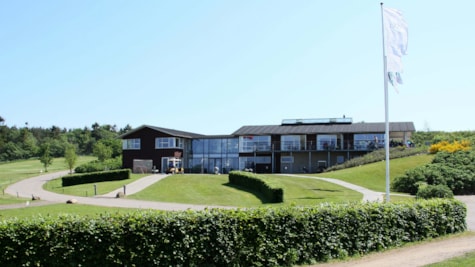 Facaden på Horsens Golfklub