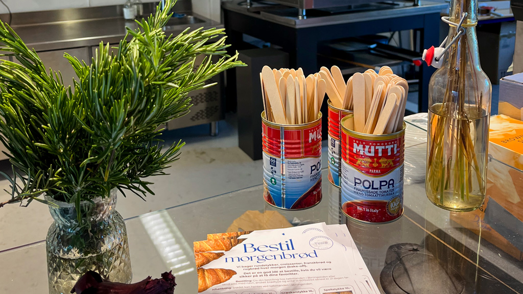 Tunø Købmandsgård og Café