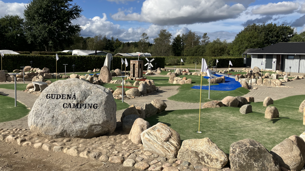 Minigolfbanen hos Gudenå Camping