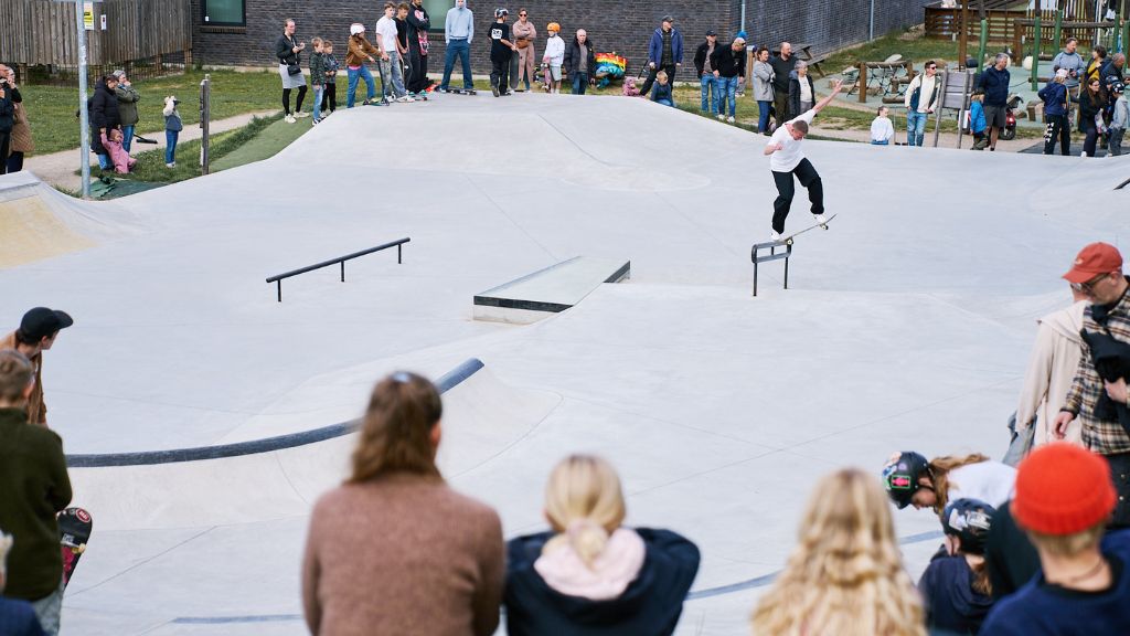 Skaters enjoying the Skate Arena in Juelsminde Nature Park
