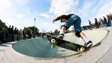 Skater i Skatearena Juelsminde Naturpark