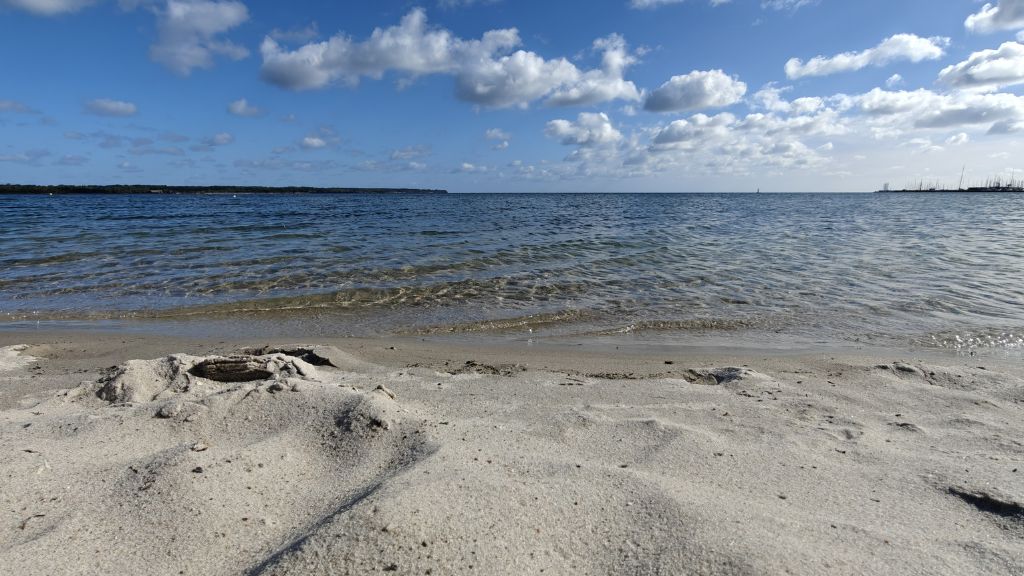 The beautifully clear sea water at Sandbjerg Vig near Juelsminde.