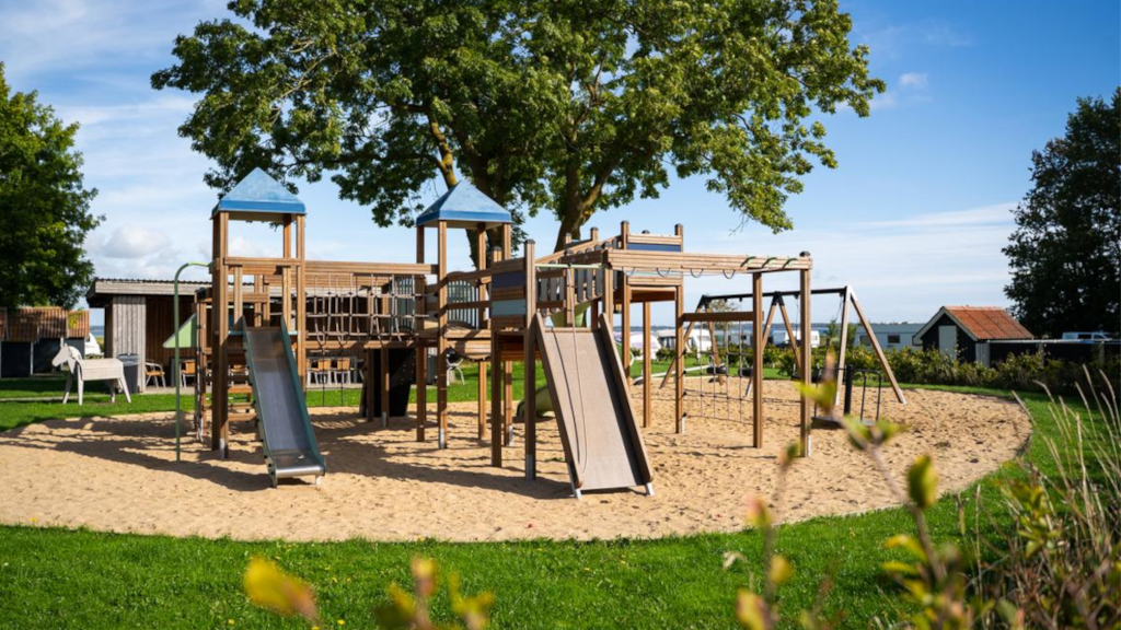 Legepladsen ved Hjarnø Camping